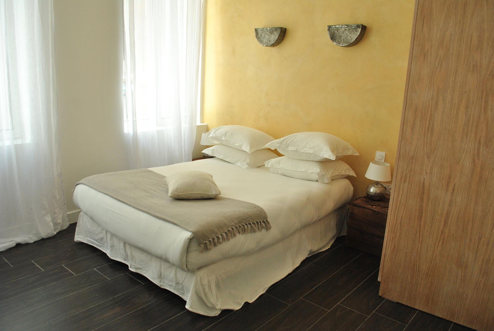 Le Ryad Boutique Hotel Марсилия Екстериор снимка